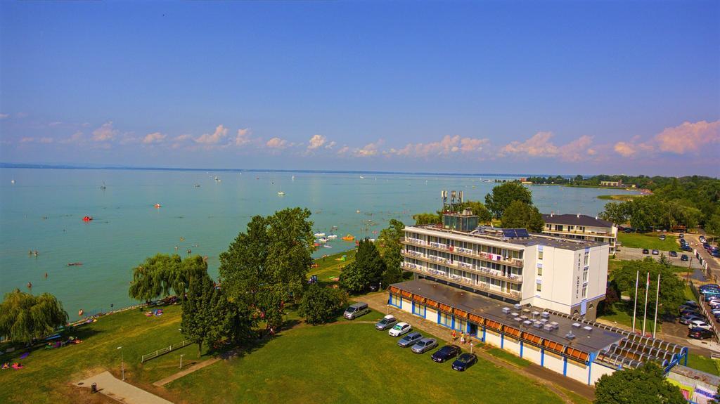 Part Hotel Siofok Ngoại thất bức ảnh