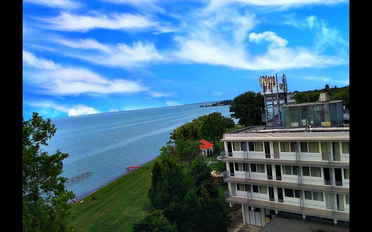 Part Hotel Siofok Ngoại thất bức ảnh